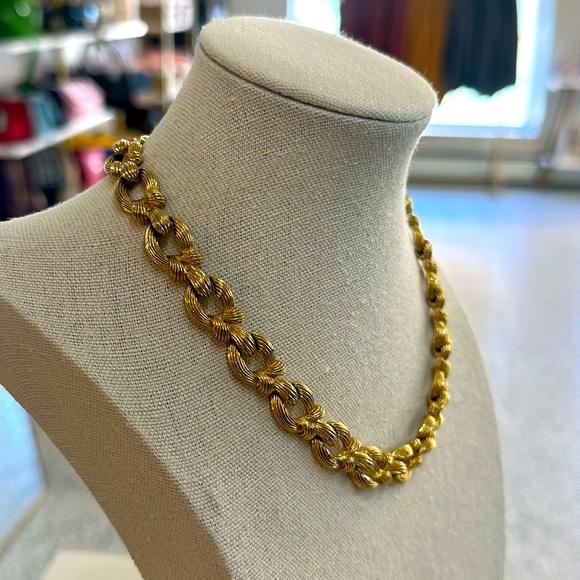 Monet Necklace - Picture 3 of 5